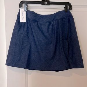 Outdoor Voices- Court Skort 4.5”, Navy. Size L